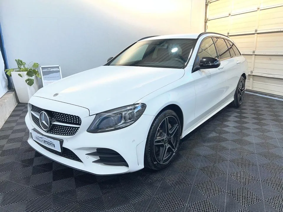 Mercedes-Benz C300