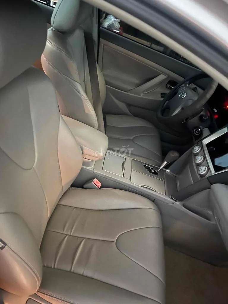 Toyota Camry 2009 photo 2
