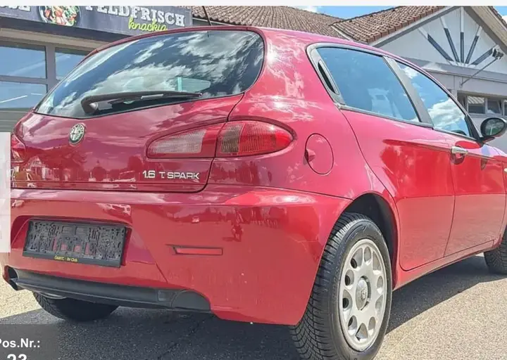 Alfa Romeo 147 2007 photo 2