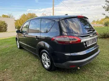 Ford S-Max 2011 photo 3