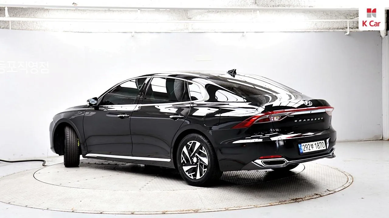 Hyundai Grandeur 2021 photo 2