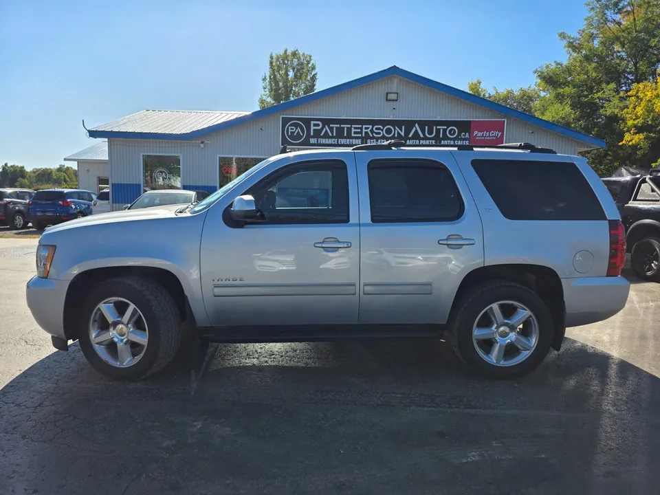 Chevrolet Tahoe 2013 photo 2