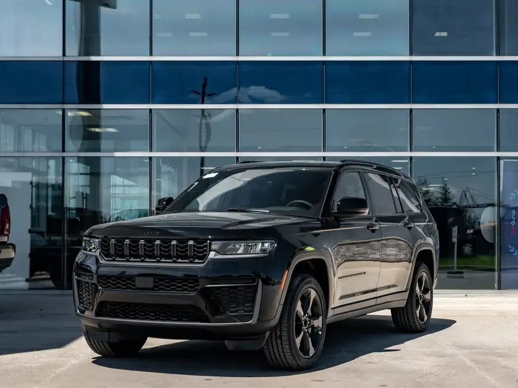 Jeep Grand Cherokee L 2026 photo 2