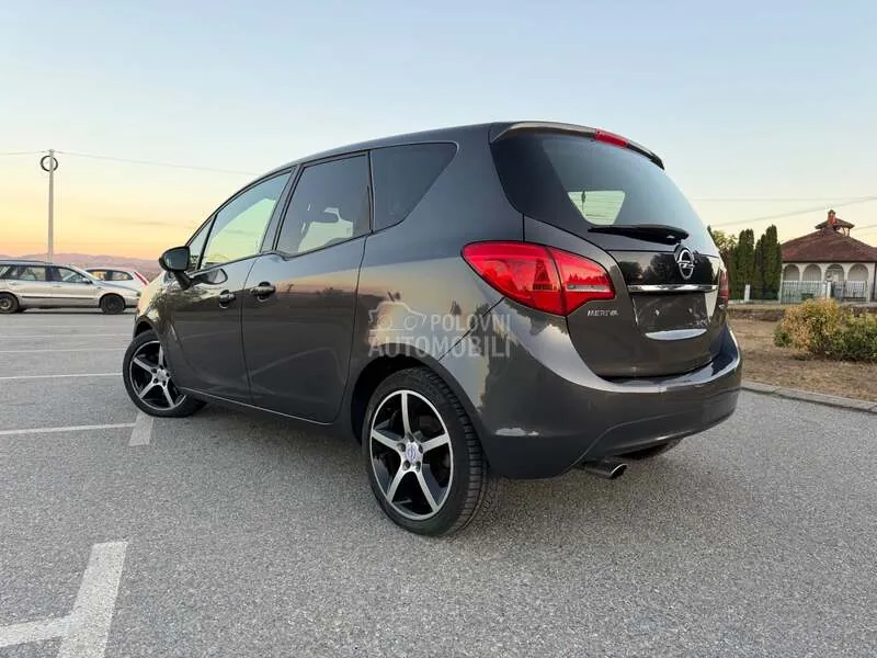 Opel Meriva 2012 photo 5