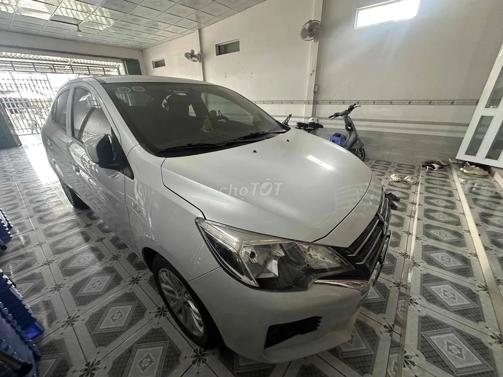 Mitsubishi Attrage 2020 photo 2