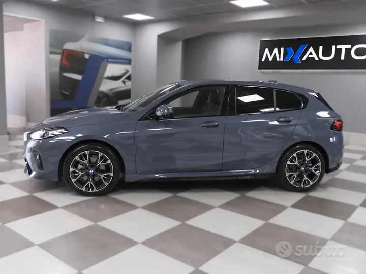 BMW 118D 2026 photo 3