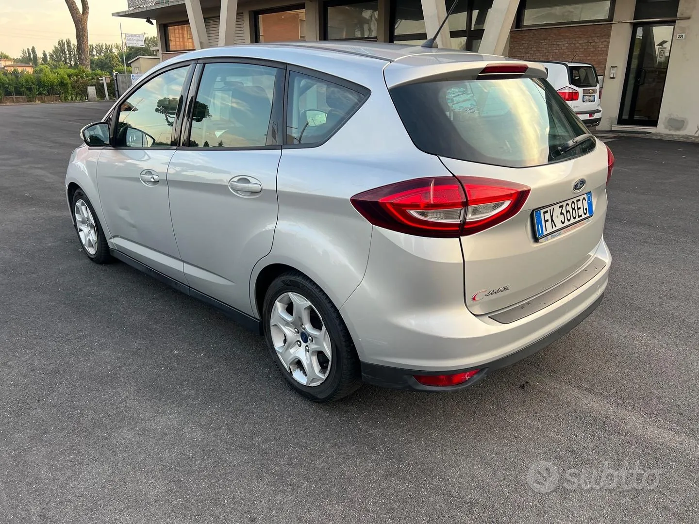 Ford C-Max 2017 photo 5