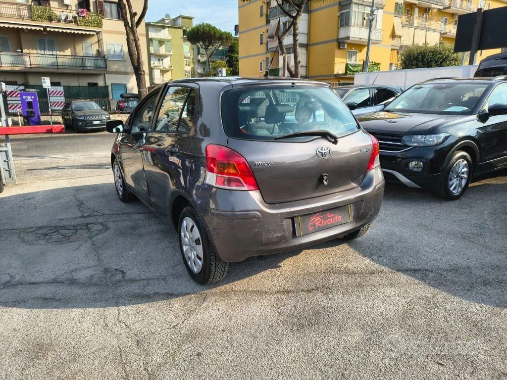 Toyota Yaris 2009 photo 5