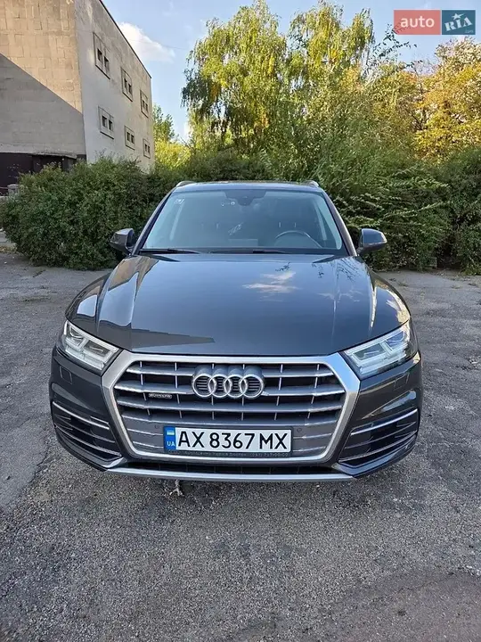 Audi Q5 2017 photo 3