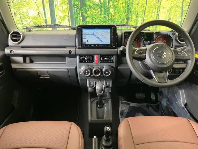 Suzuki Jimny 2025 photo 2
