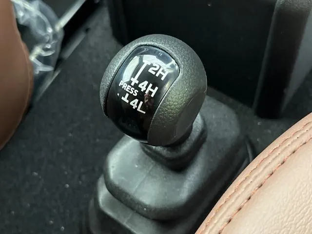 Suzuki Jimny 2025 photo 3