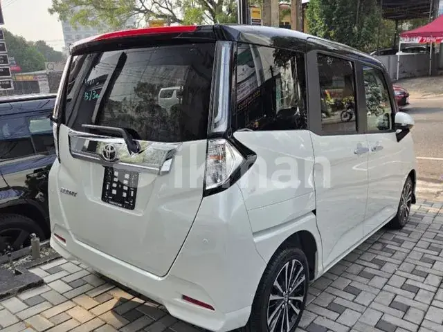 Toyota Roomy 2025 photo 2