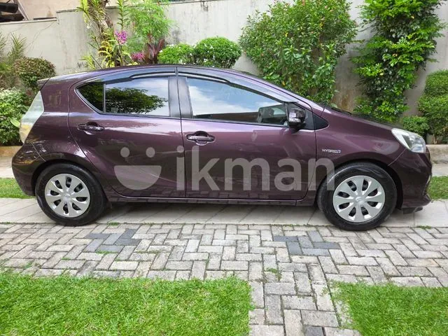 Toyota Aqua 2014 photo 3