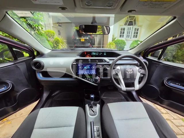 Toyota Aqua 2014 photo 4