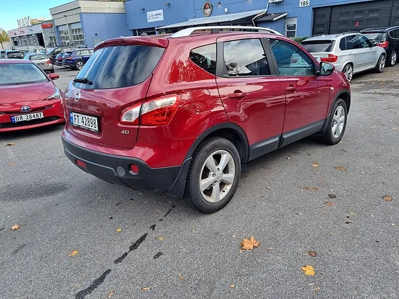 Nissan Qashqai 2013 photo 4