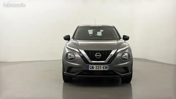 Nissan Juke 2023 photo 2