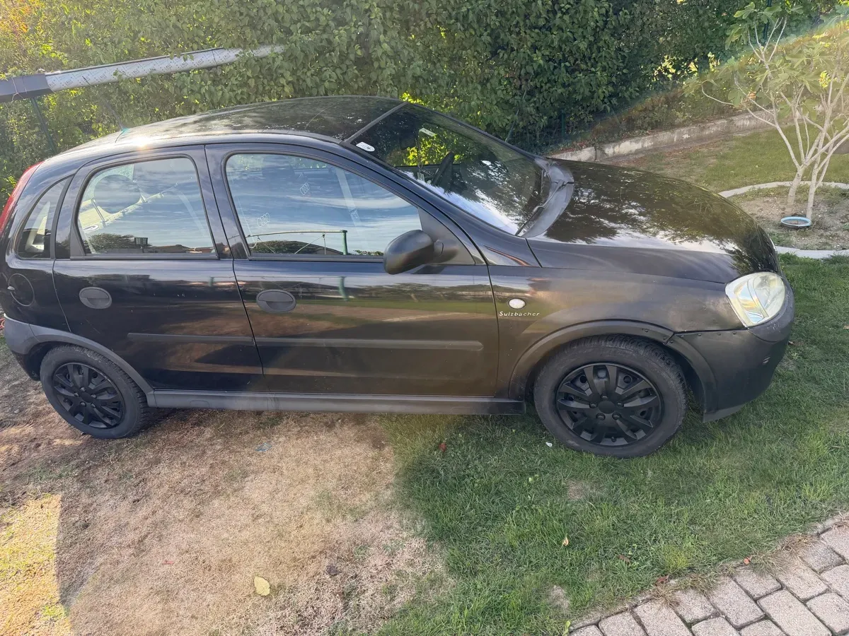 Opel Corsa 2002 photo 2