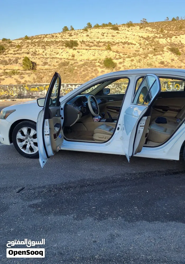 Honda Accord 2010 photo 4
