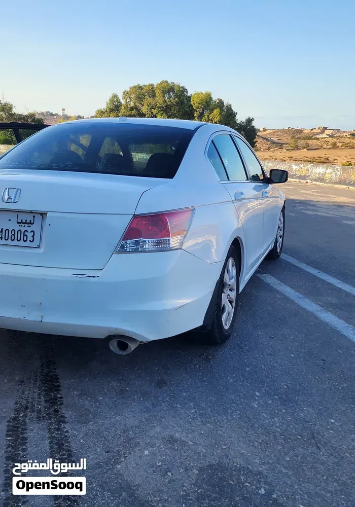 Honda Accord 2010 photo 3