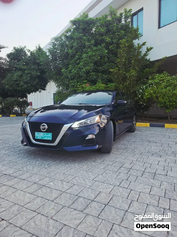 Nissan Altima 2019 photo 4