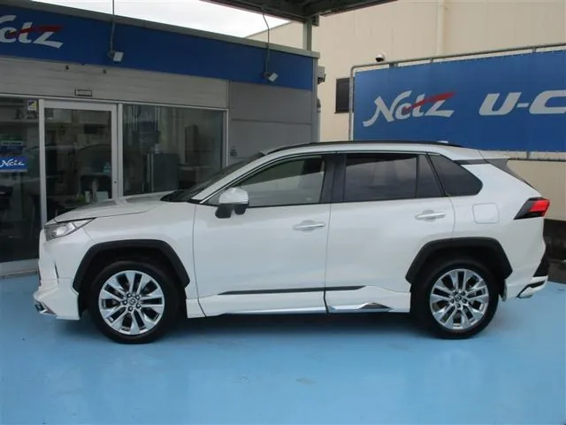 Toyota Rav4 2019 photo 3
