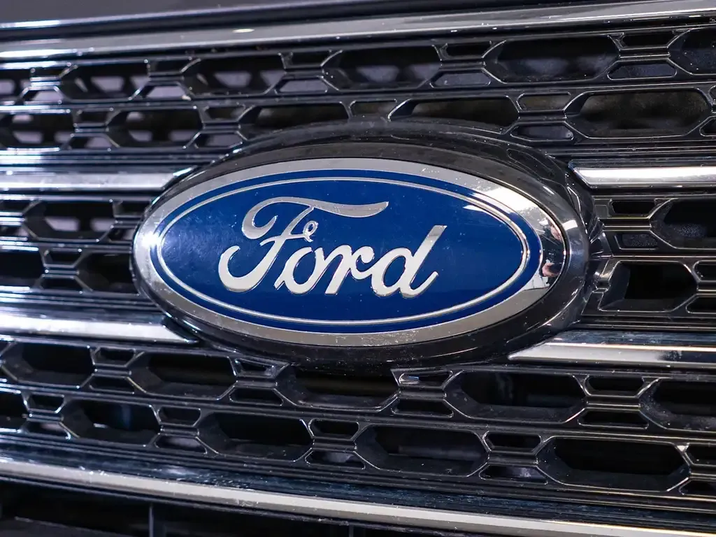 Ford Explorer 2024 photo 5