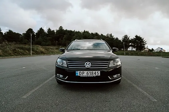 Volkswagen Passat 2015 photo 2