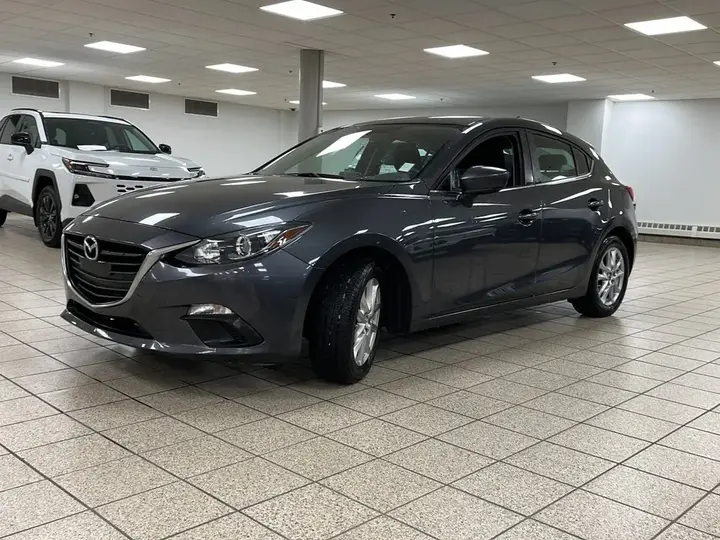 Mazda Mazda3 2015 photo 2