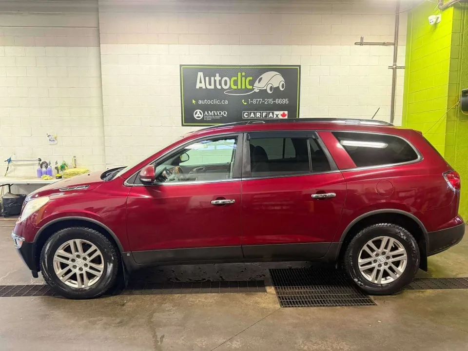 Buick Enclave 2008 photo 2
