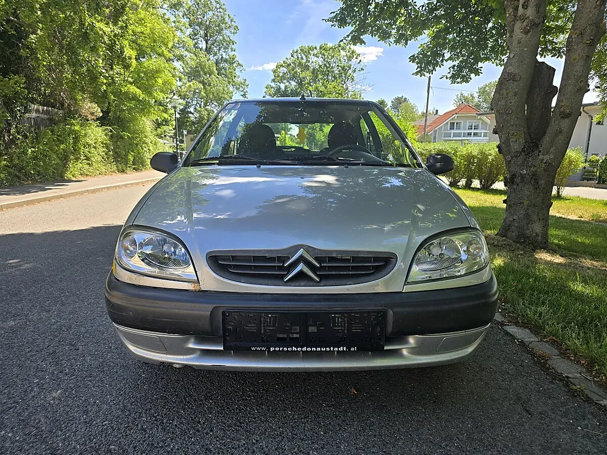 Citroen Saxo 2002 photo 2