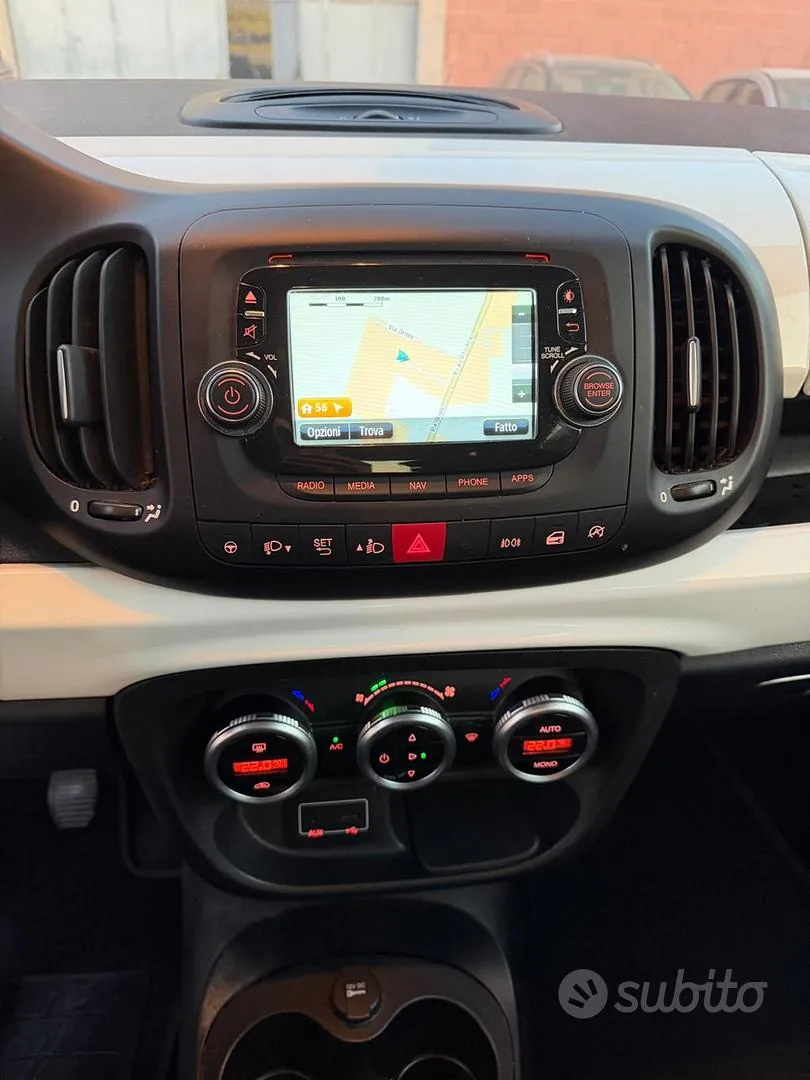 Fiat 500L 2016 photo 4