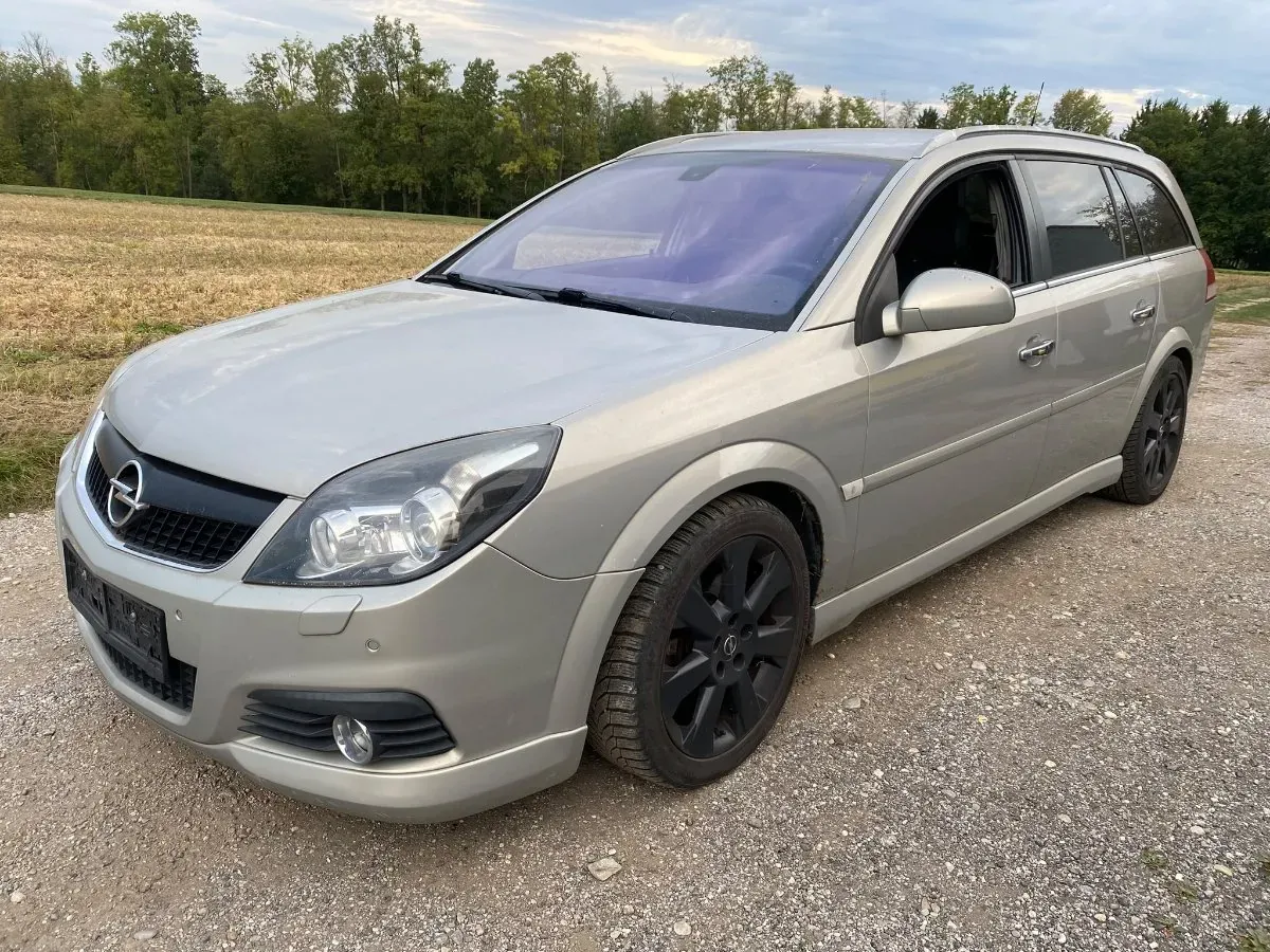 Opel Vectra 2007 photo 2