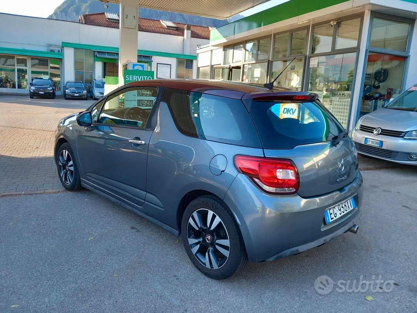 DS Automobiles Ds 3 2011 photo 2