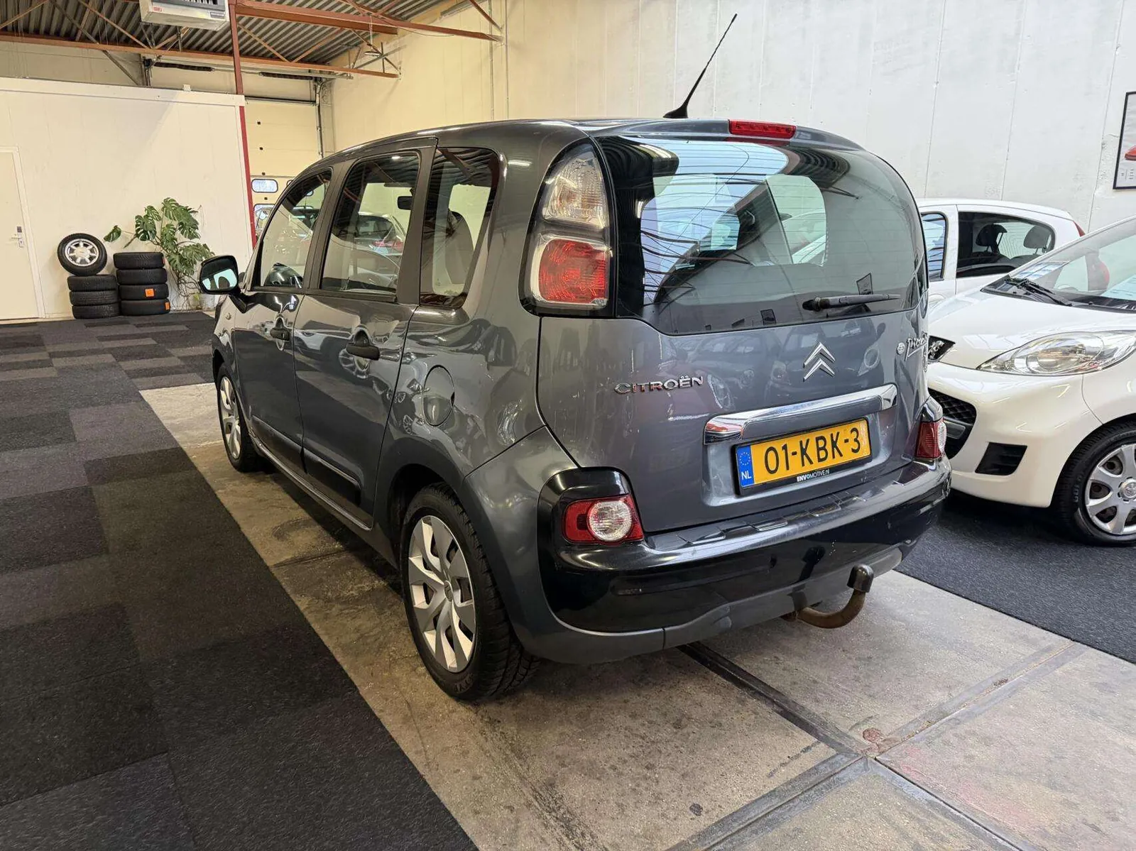 Citroen C3 Picasso 2009 photo 2