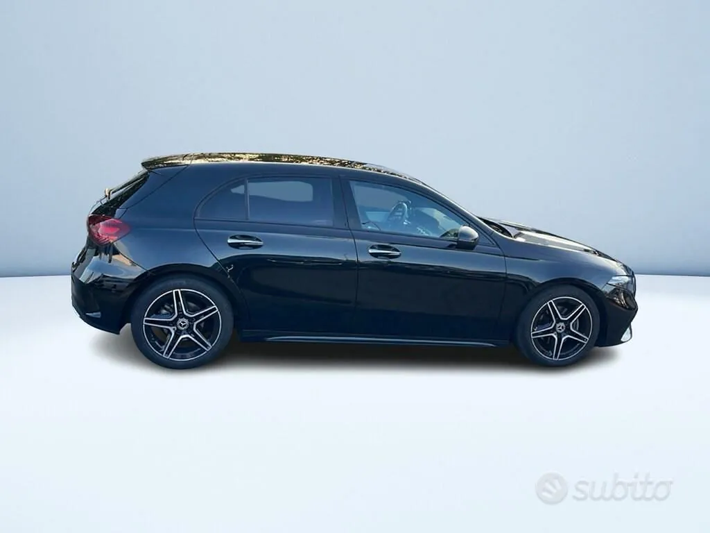 Mercedes-Benz A 2023 photo 3