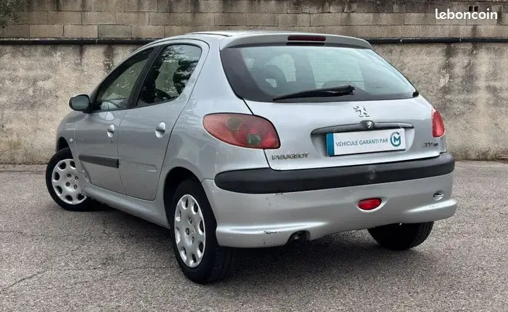 Peugeot 206 2005 photo 5