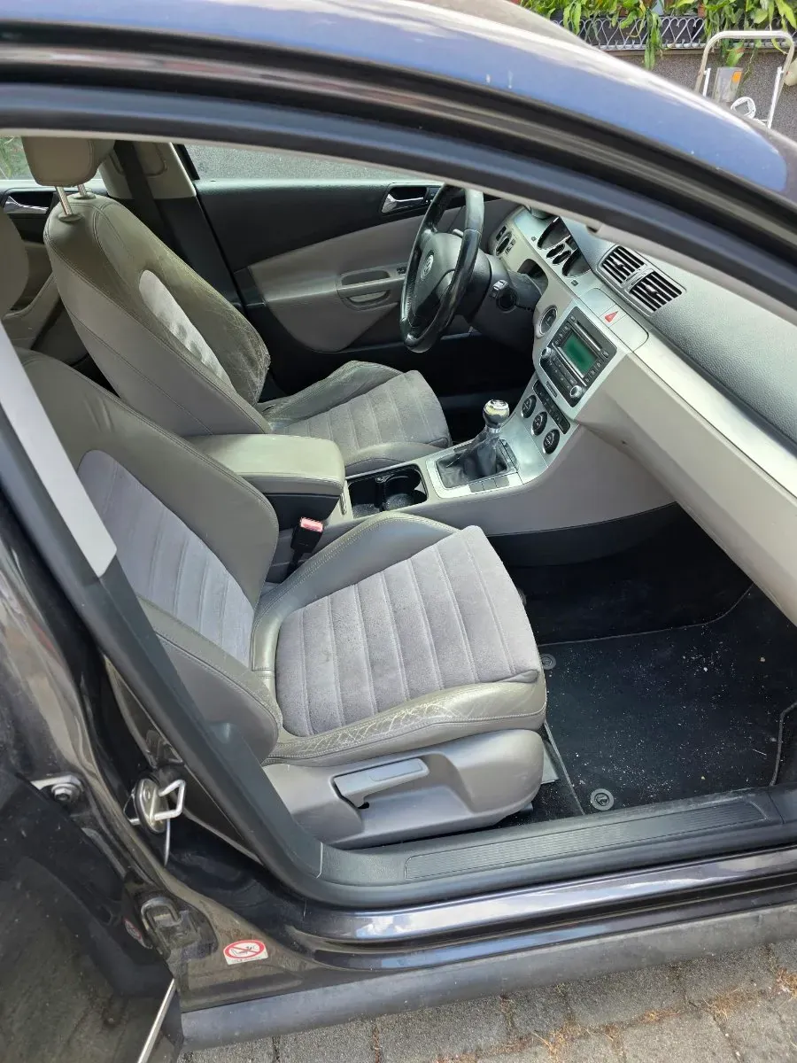 Volkswagen Passat 2005 photo 3