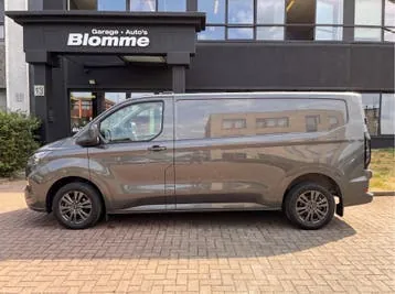 Ford Transit Custom 2024 photo 2