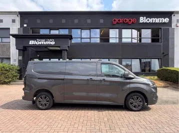 Ford Transit Custom 2024 photo 3