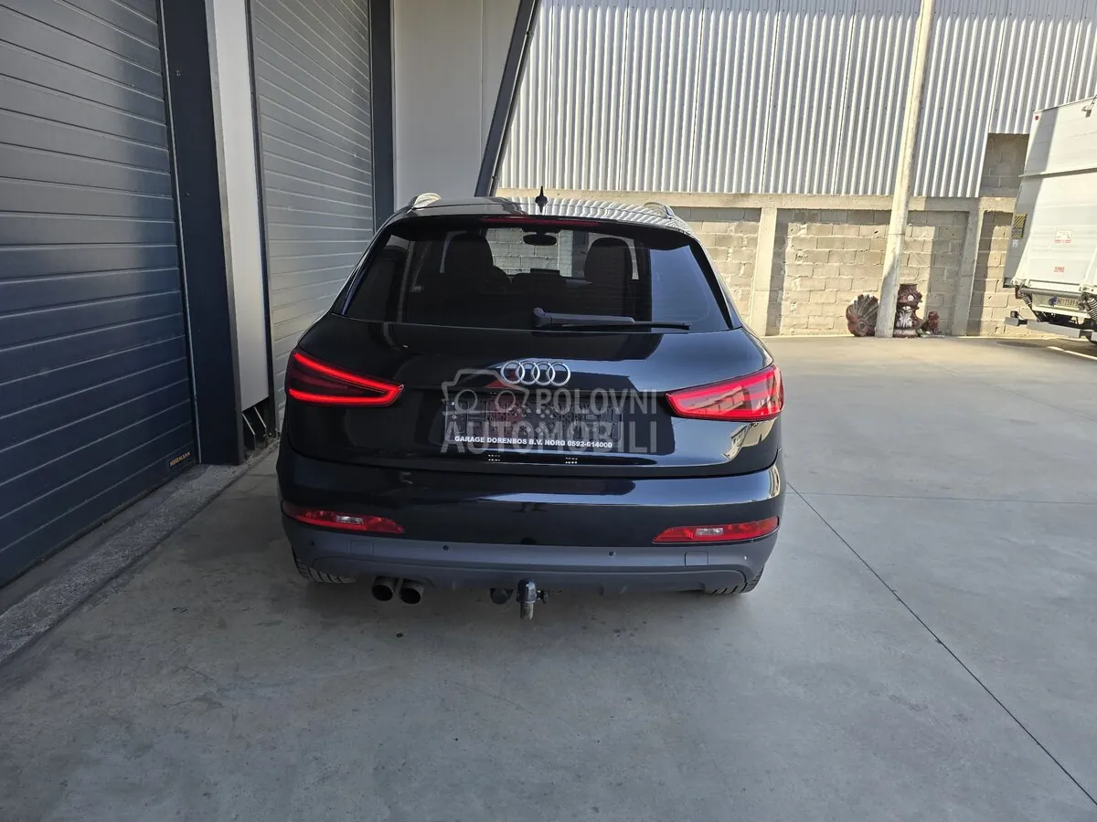 Audi Q3 2012 photo 4