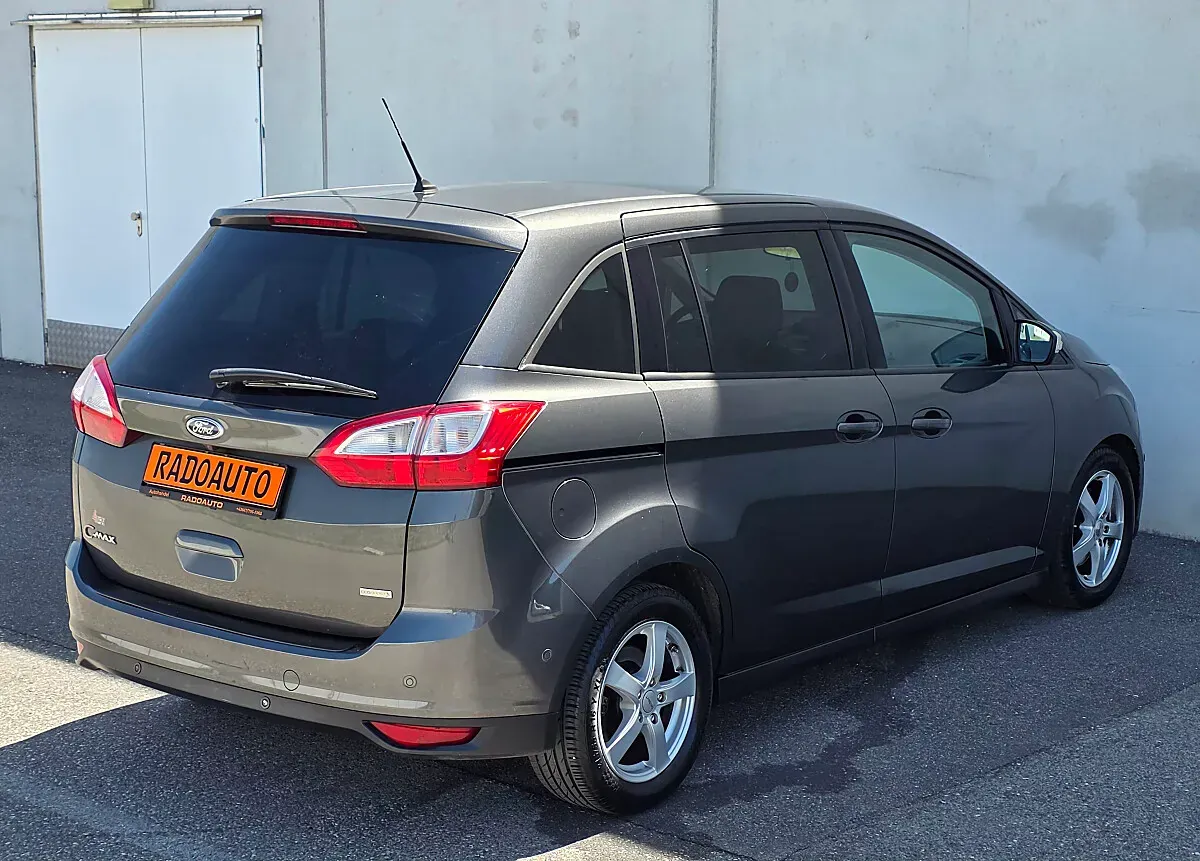 Ford C-Max 2016 photo 3