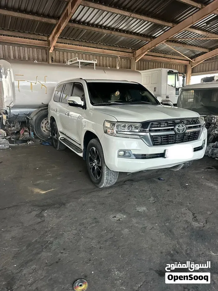 Toyota Land Cruiser 2014 photo 5