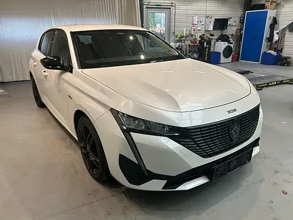 Peugeot 308 2023 photo 3