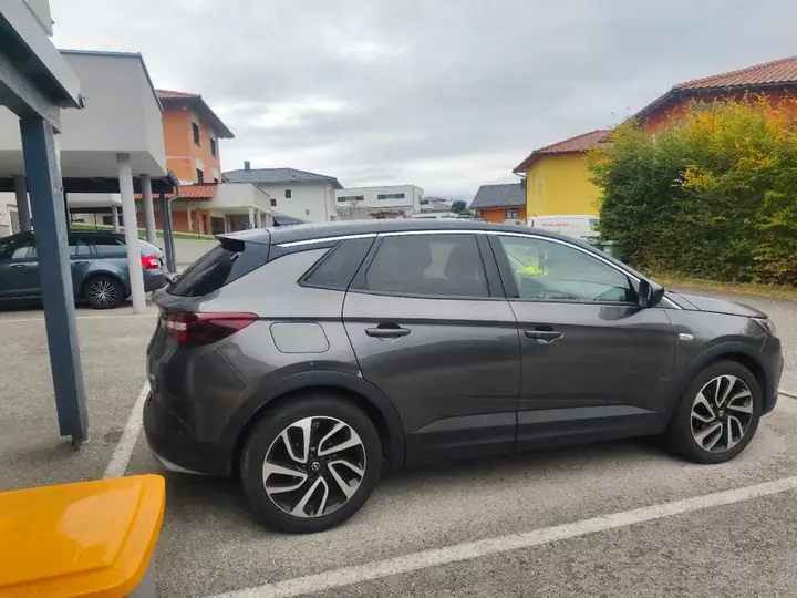 Opel Grandland X 2018 photo 3