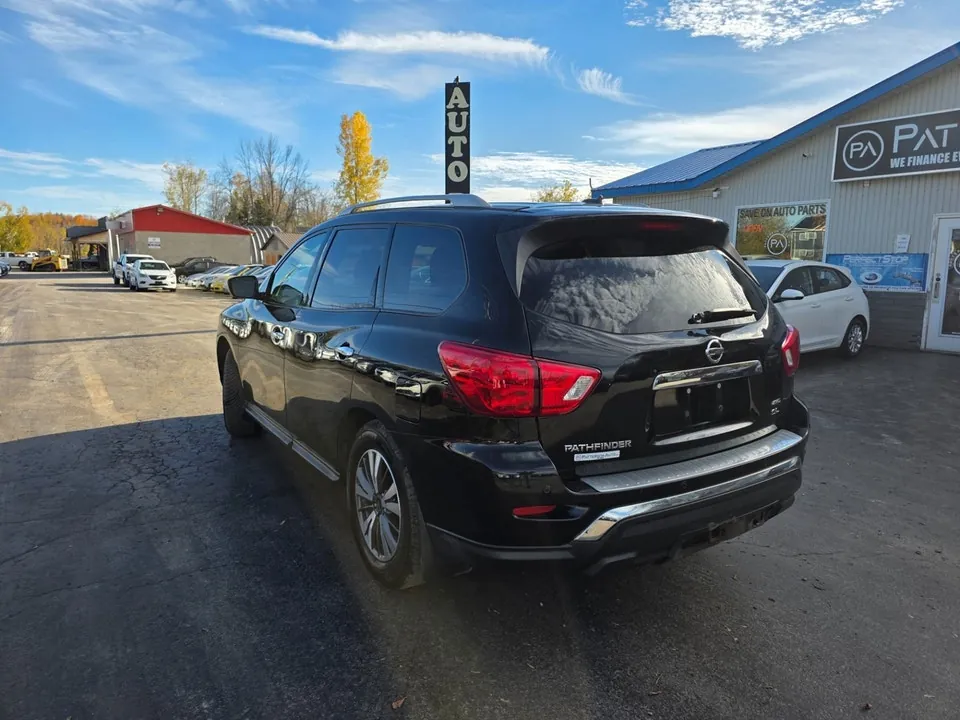 Nissan Pathfinder 2017 photo 3
