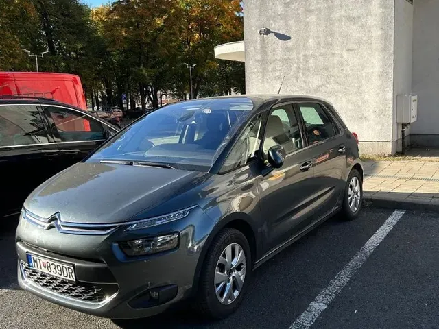 Citroen C4 Picasso 2015 photo 2