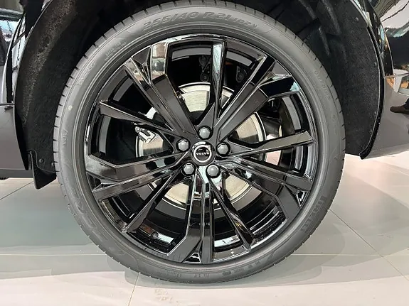 Volvo Xc60 2027 photo 5