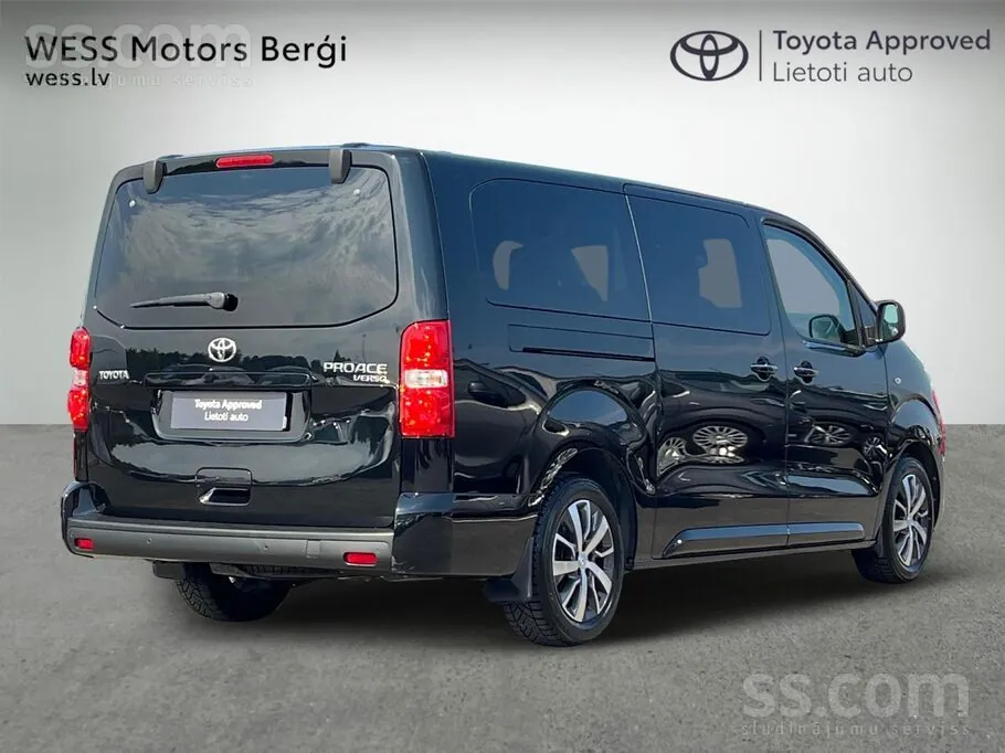 Toyota Proace Verso 2023 photo 2