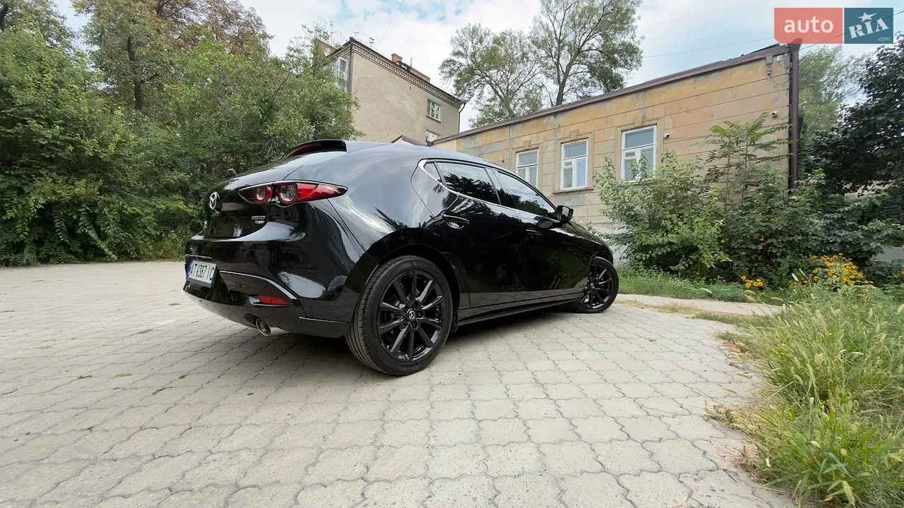 Mazda 3 2021 photo 4