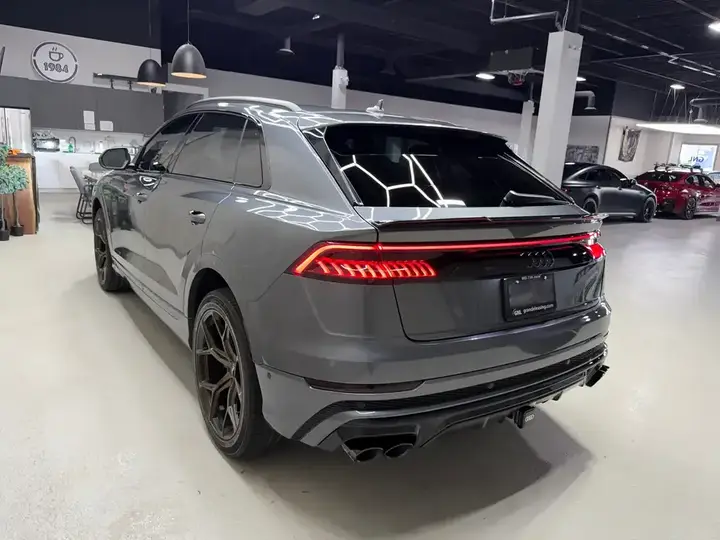 Audi Q8 2019 photo 5